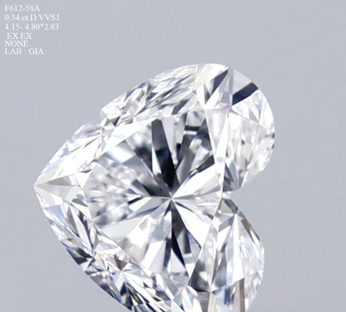 0.34 carat D-VVS1 Natūralus Heart Deimantas (1)