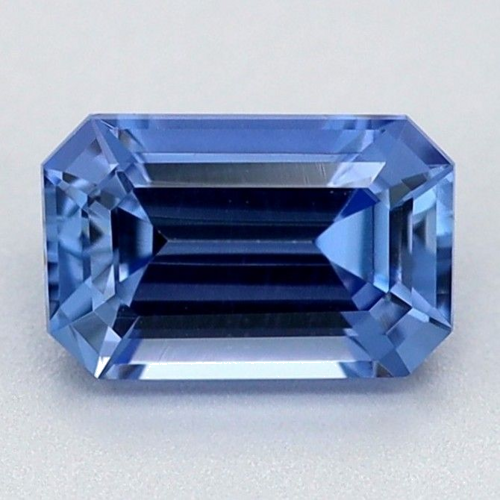 0.58 carat BLUE Emerald Safyras (1)