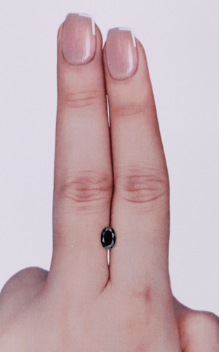 0.42 carat Fancy Black-VVS2 Natūralus Oval Deimantas (1)