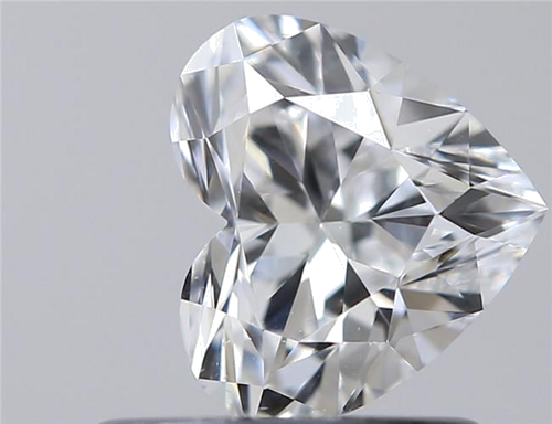 0.63 carat E-SI1 Natūralus Heart Deimantas (1)