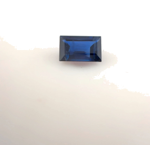 0.53 carat BLUE Baguette Safyras (1)