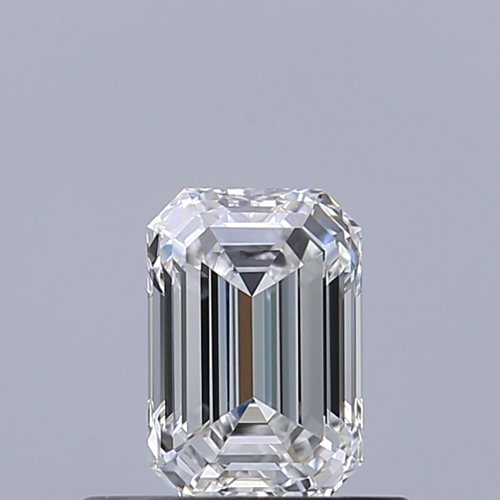 0.51 carat E-VVS2 Natūralus Emerald Deimantas (1)