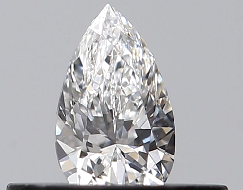 0.23 carat E-VS1 Natūralus Pear Deimantas (1)