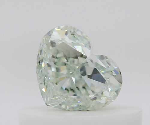 0.38 carat Light Green-SI1 Natūralus Heart Deimantas (1)