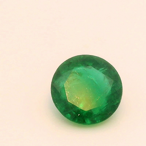 0.4 carat GREEN Round Smaragdas (1)