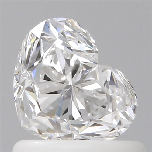 0.9 carat D-VVS1 Natūralus Heart Deimantas (1)