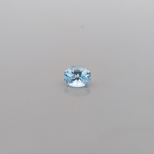1.87 carat BLUE Oval Aquamarine (1)