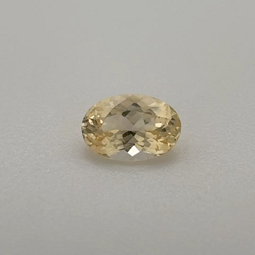 0.525 carat YELLOW Oval Topaz (1)