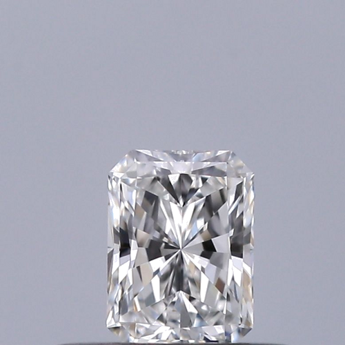 0.25 carat E-VVS1 Natūralus Radiant Deimantas (1)