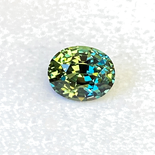 1.66 carat GREEN Oval Safyras (1)