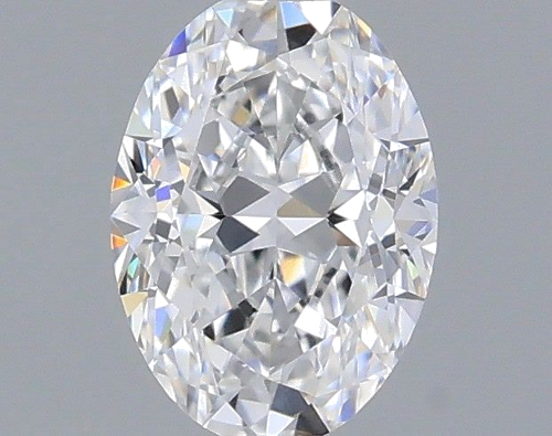 0.3 carat E-VS2 Natūralus Oval Deimantas (1)