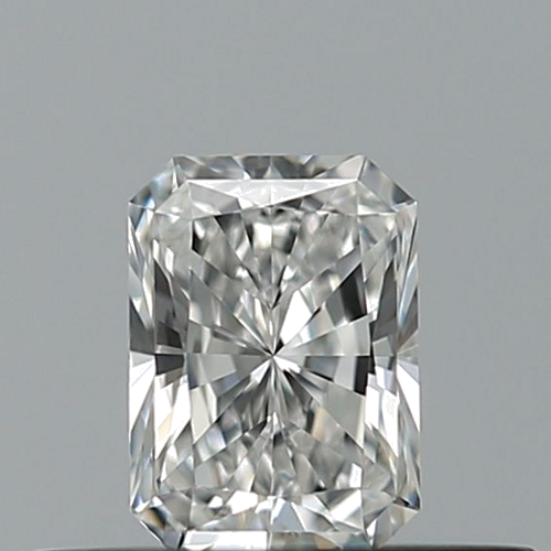 0.31 carat E-IF Natūralus Radiant Deimantas (1)