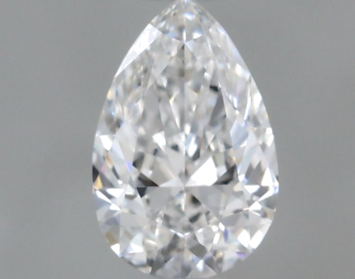 0.31 carat E-VS1 Natūralus Pear Deimantas (1)