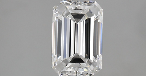 1.71 carat E-VS1 Natūralus Emerald Deimantas (1)