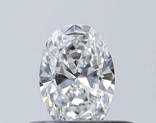 0.3 carat E-VVS2 Natūralus Oval Deimantas (1)