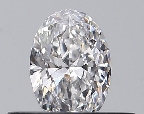 0.3 carat D-VVS2 Natūralus Oval Deimantas (1)