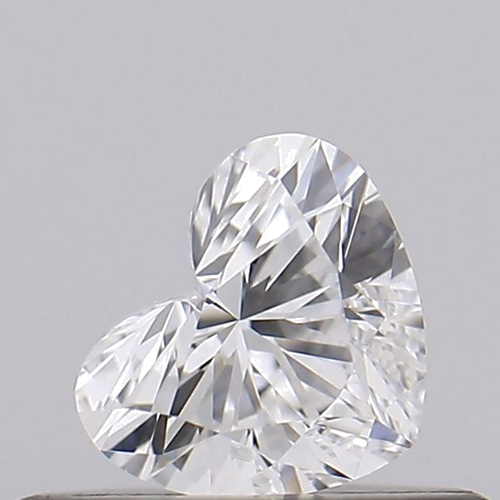 0.25 carat E-VVS1 Natūralus Heart Deimantas (1)