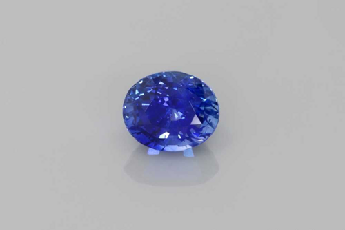 1.49 carat BLUE Oval Safyras (1)