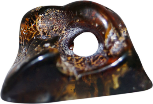 4,95 g Gintaro grynuolis su natūralia skyle (1)