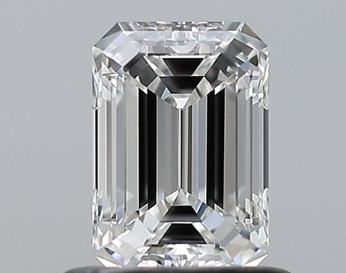 0.7 carat G-VVS2 Natūralus Emerald Deimantas (1)