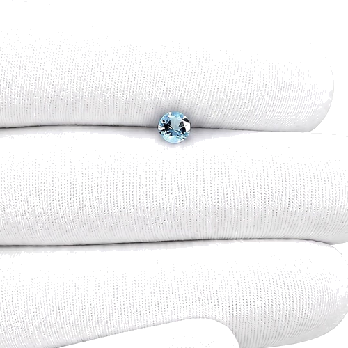 0.56 carat BLUE Round Aquamarine (1)