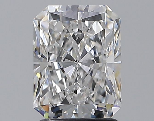 2.01 carat E-VS2 Natūralus Radiant Deimantas (1)