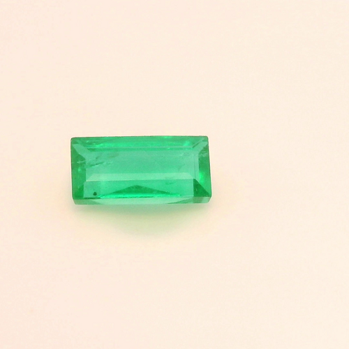 0.4 carat GREEN Baguette Smaragdas (1)