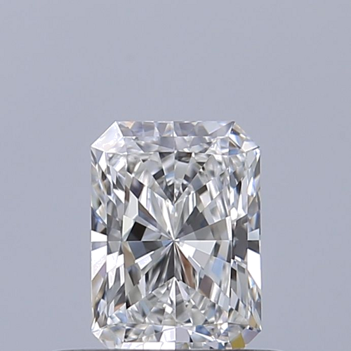 0.41 carat E-IF Natūralus Radiant Deimantas (1)