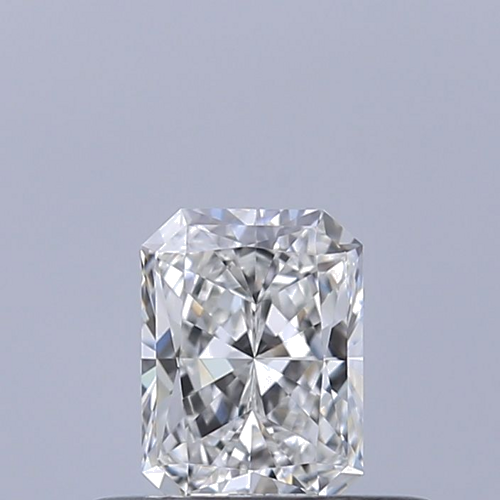0.31 carat F-IF Natūralus Radiant Deimantas (1)