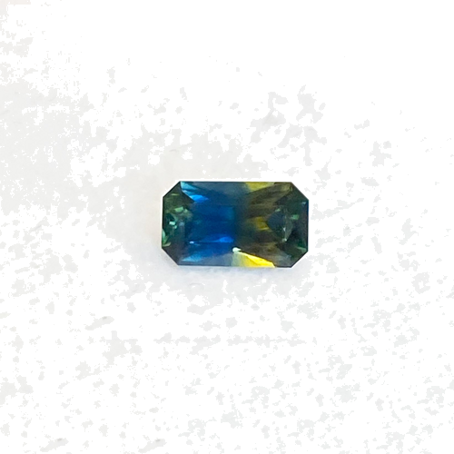 0.51 carat MULTI_COLOR Radiant Safyras (1)