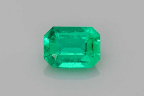 0.38 carat GREEN Emerald Smaragdas (1)