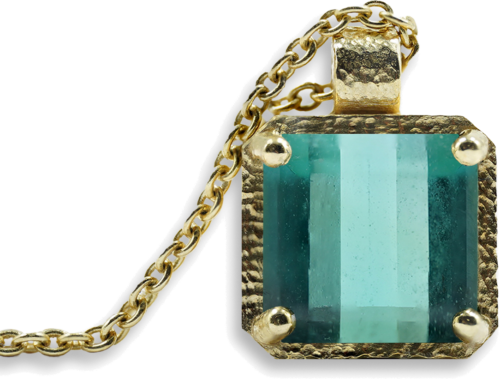 Zelta kakla rotājums ar zaļo turmalīnu (7)