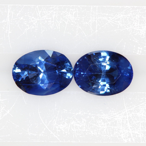 2.26 carat BLUE Oval Safyras (1)