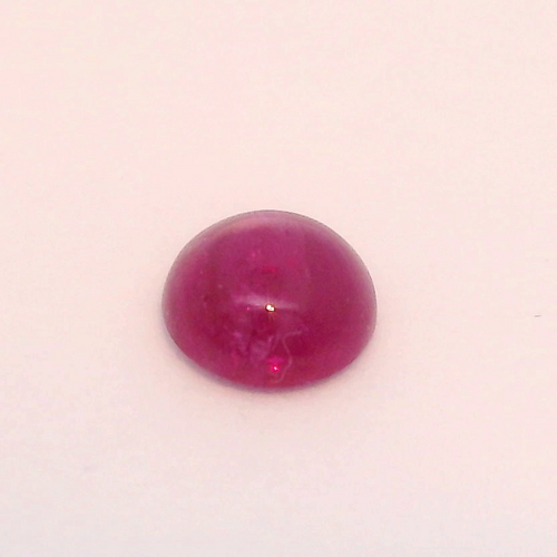 0.68 carat RED CABOCHON cut Round Rubinas (1)