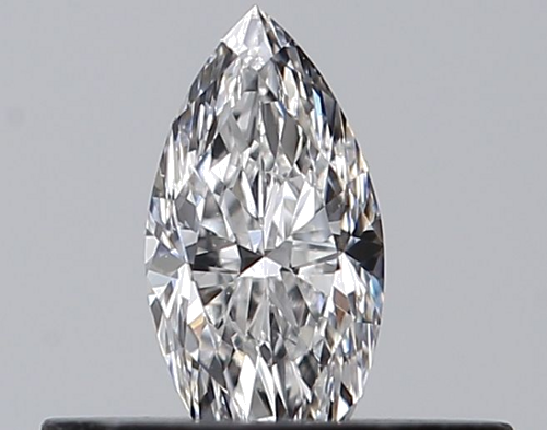 0.23 carat E-VVS2 Natūralus Marquise Deimantas (1)