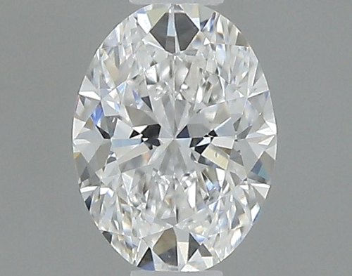 0.32 carat E-VS2 Natūralus Oval Deimantas (1)