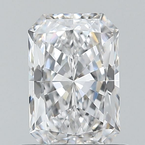 0.7 carat D-VVS2 Natūralus Radiant Deimantas (1)