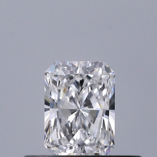0.3 carat D-VVS1 Natūralus Radiant Deimantas (1)