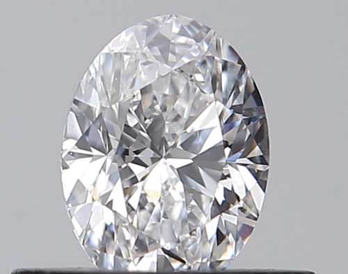 0.4 carat D-VVS2 Natūralus Oval Deimantas (1)