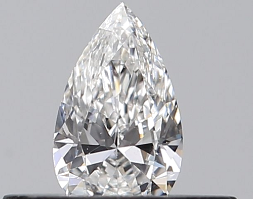 0.23 carat E-VVS2 Natūralus Pear Deimantas (1)