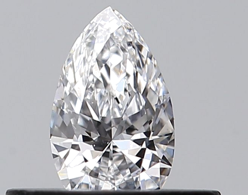 0.24 carat D-VVS2 Natūralus Pear Deimantas (1)