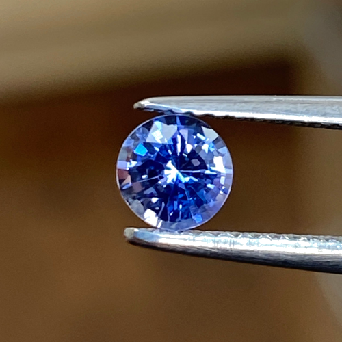 0.55 carat BLUE Round Safyras (1)