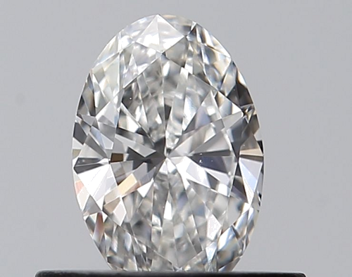 0.43 carat E-VVS2 Natūralus Oval Deimantas (1)