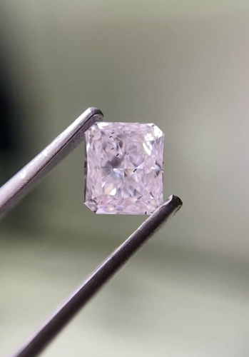 0.5 carat Very Light  Pink-SI2 Natūralus Radiant Deimantas (1)