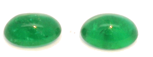 0.95 carat GREEN CABOCHON cut Oval Smaragdas (1)