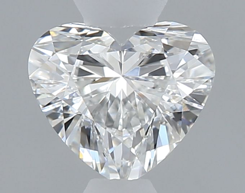 0.36 carat E-VVS2 Natūralus Heart Deimantas (1)