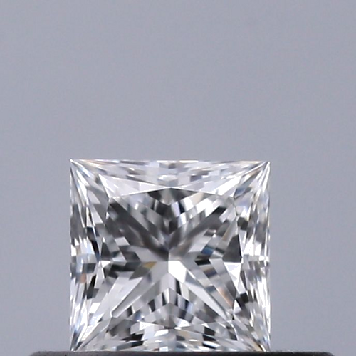 0.32 carat E-VVS1 Natūralus Princess Deimantas (1)