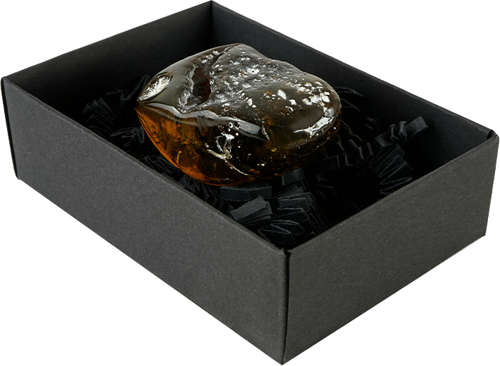 29,20 g Amber nugget with inclusion (3)