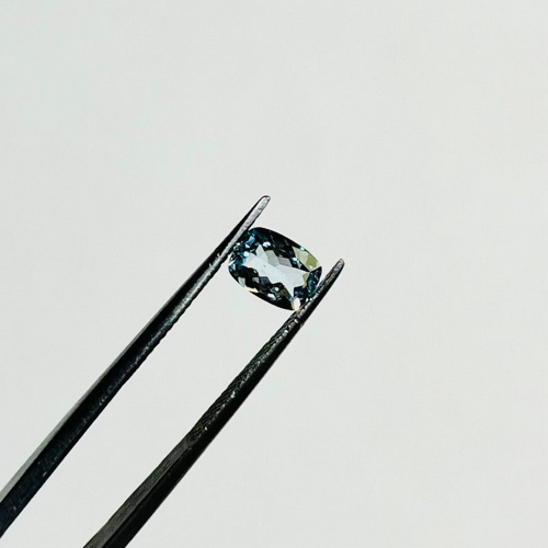 0.85 carat BLUE Cushion Aquamarine (1)