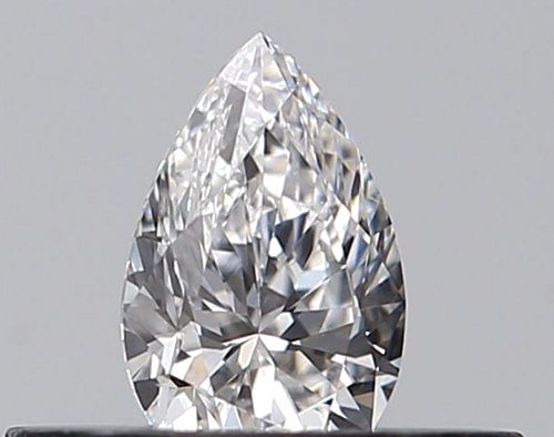 0.23 carat E-VVS2 Natūralus Pear Deimantas (1)